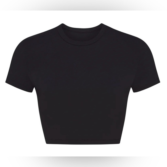 NWT Skims Crop Black Tee Shirt Short Sleeves Size 3X - Picture 3 of 7